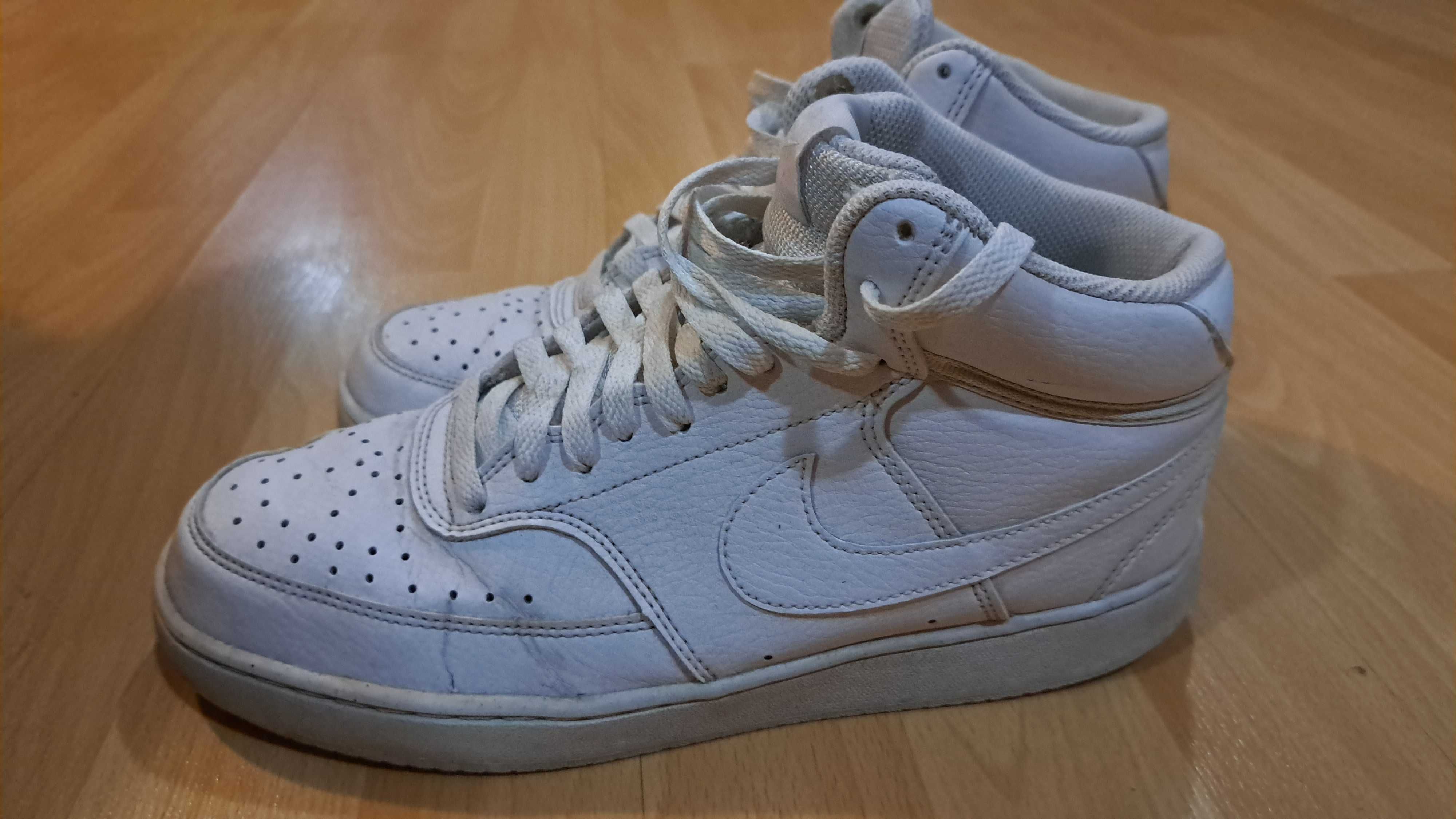 Кецове Nike Air Force 1