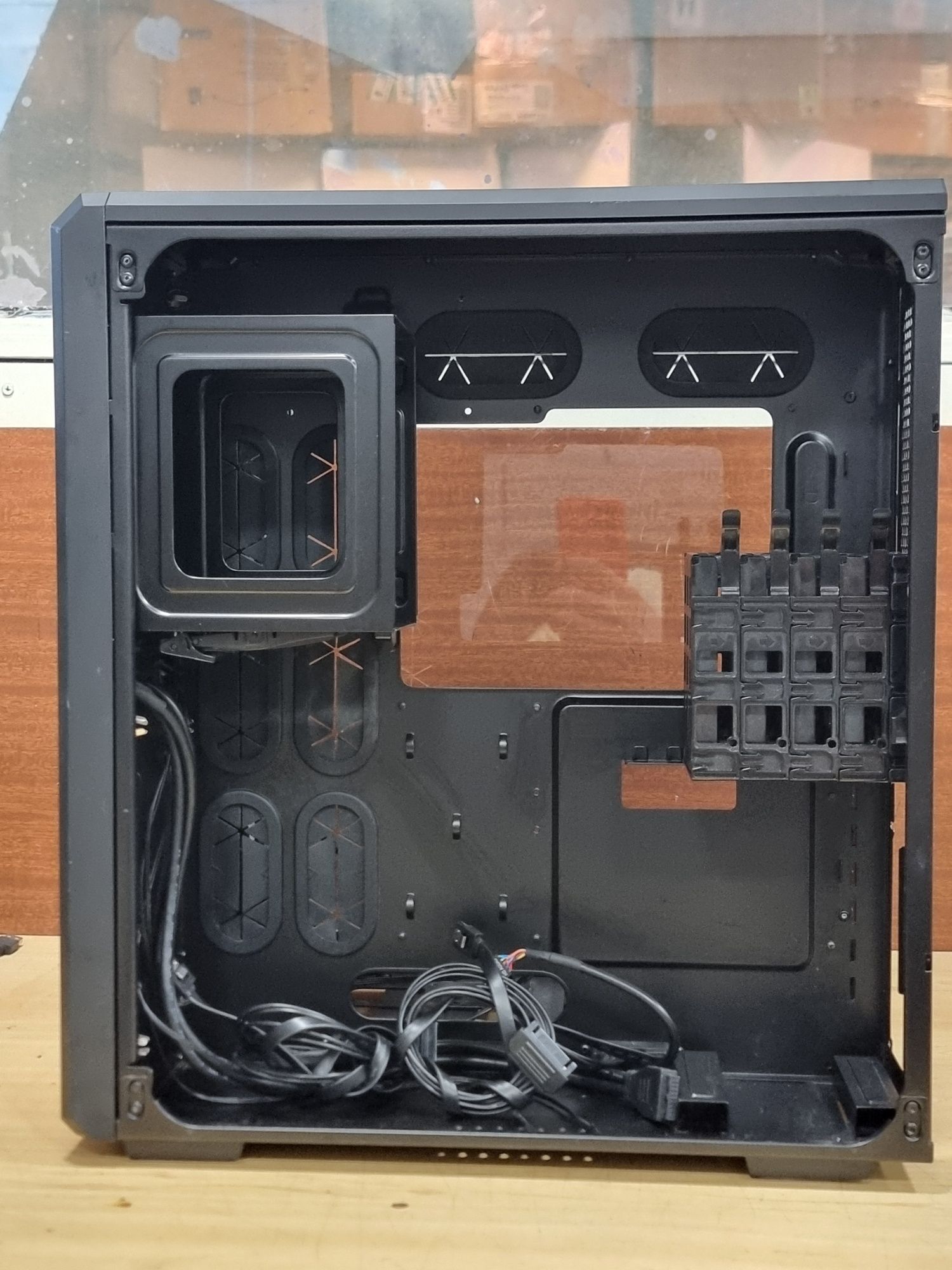 Компютърна кутия / Corsair Carbide Series Air 540
