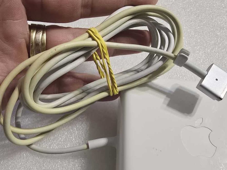 Incarcator original laptop Apple 20V 4.25A 85W Magsafe 2 A1424