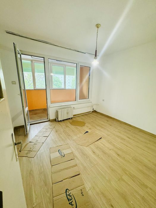 Продава се Двустаен апартамент в Бургас, Зорница - 60 кв.м за 1717 €/кв.м - Снимка #3