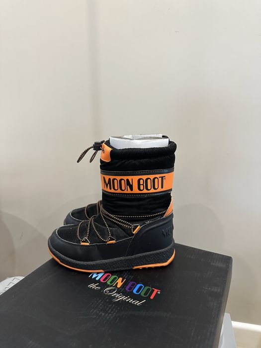 Оригинални детски ботуши MOON BOOT размер 32