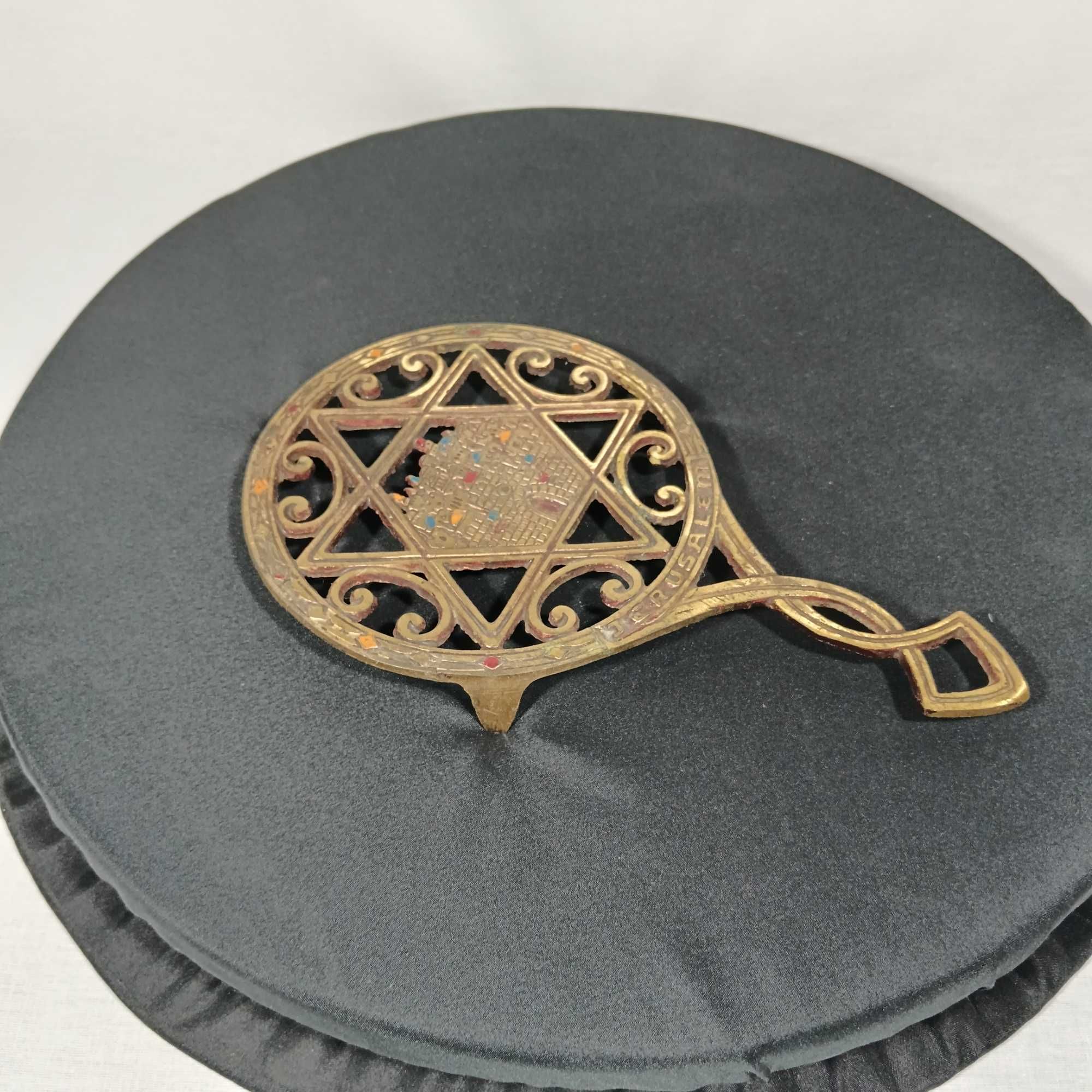 Iudaica, suport oala bronz, Israel, vintage