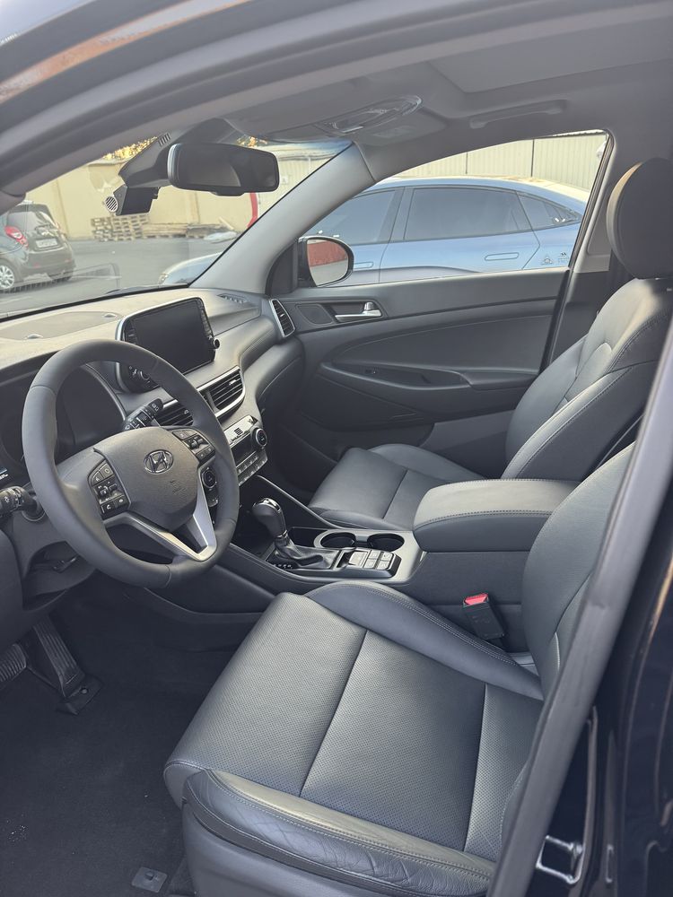 Hyundai Tucson sotiladi Продаётся Туксон