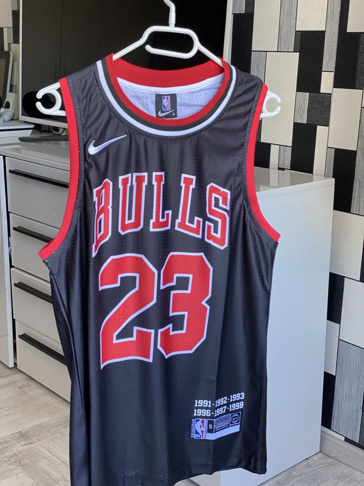 Maieu Bulls Jordan XL ‼️OFERTA‼️