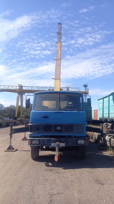 Кран, автокран услуги автокрана