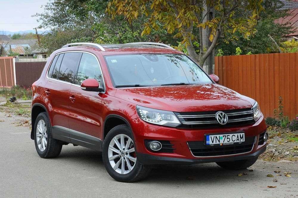 VW Tiguan 2014 2.0D 140 CP E5 6 trepte Clima Navi Xenon LED Proprietar