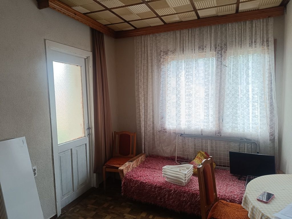 Дава се под наем Четиристаен апартамент в Смолян, Стар център - 80 кв.м за 153 € - Снимка #5