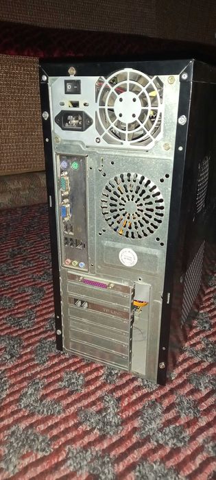 Старый компьютер