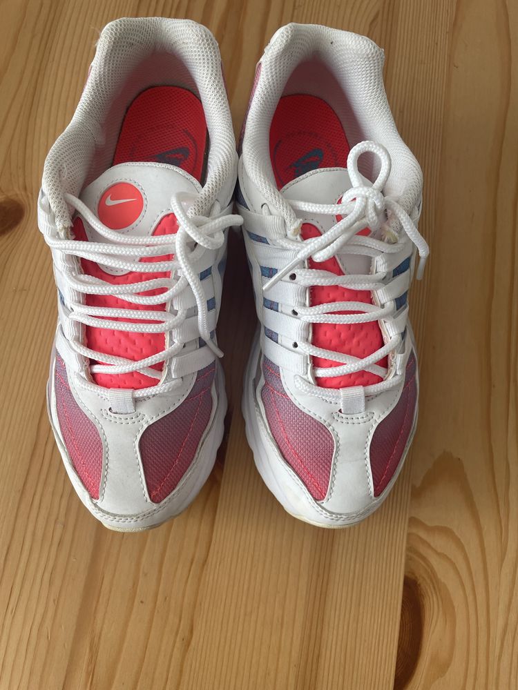 Детски маратонки Nike, HushPuppies