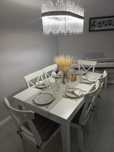 Scaune albe lemn de la IKEA
