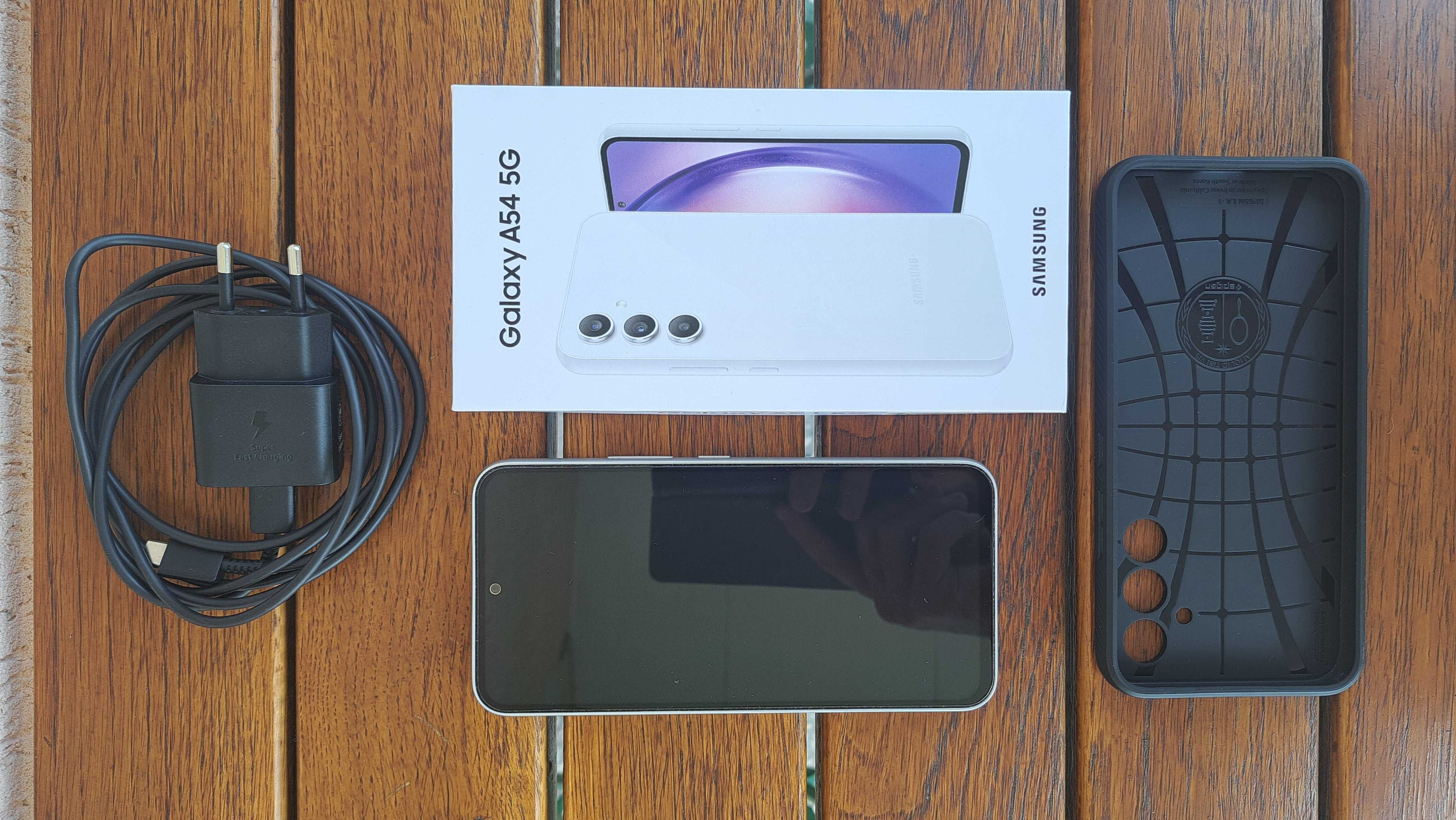 Samsung Galaxy A54 + зарядно, протектор, калъф
