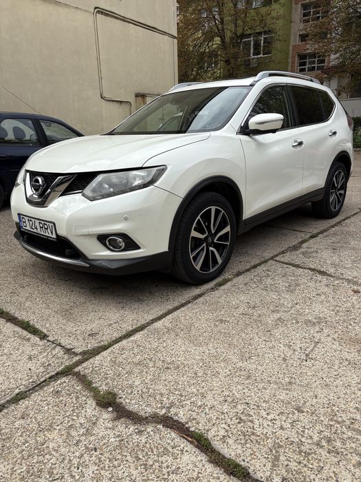 Vand Nissan X-Trail, 4x4, automat, 2.0 diesel, carte service, propriet