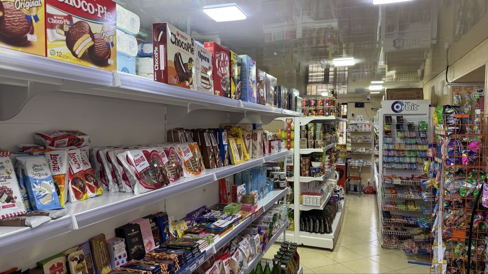 Продам магазин вместе с оборудованием М.Улугбекский р, ул.Оккургон 1-п