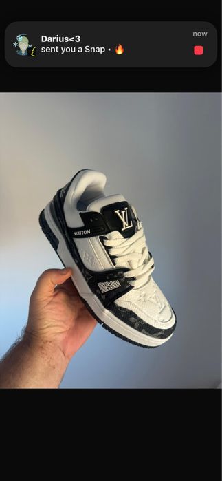 Lv Trainer.