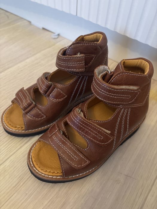 Обувь ортопедический