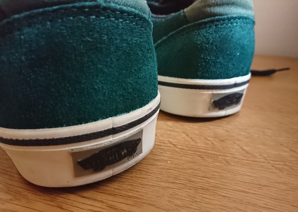 vans off the wall pro adidasi