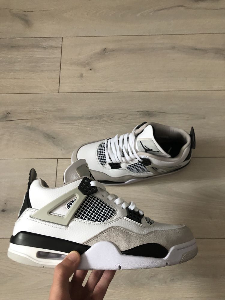 Jordan 4 Military Black