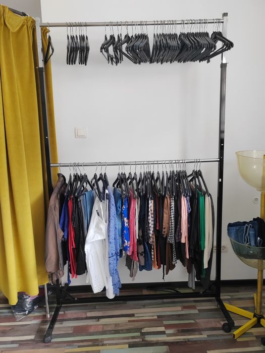 Stender îmbrăcăminte