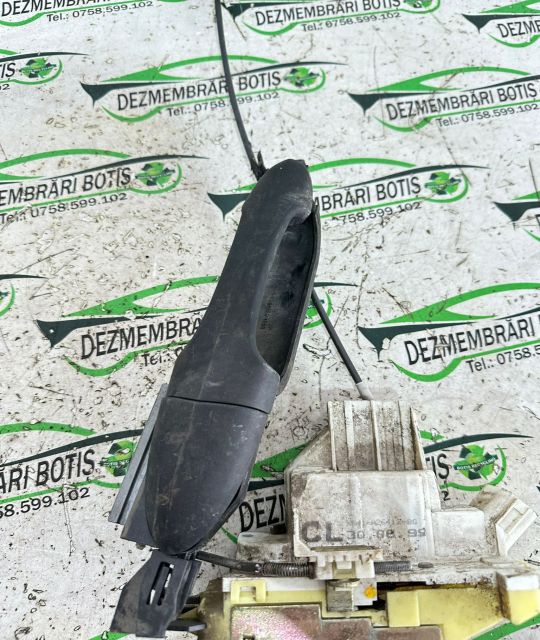 Maner deschidere din exterior usa spate dreapta Ford Focus prima gene