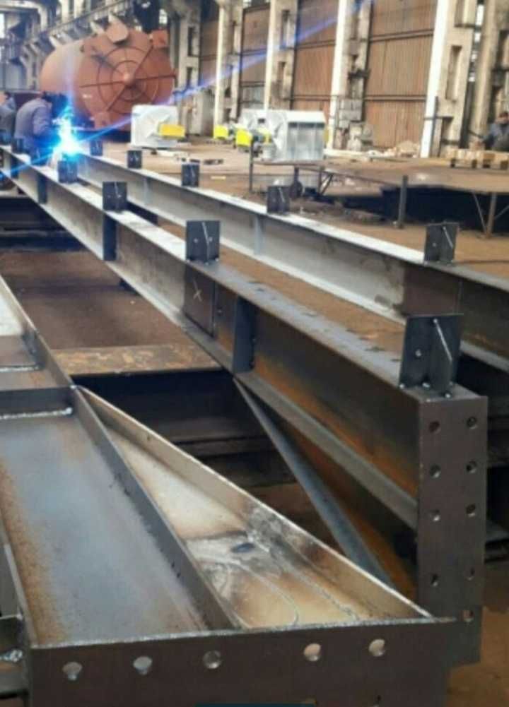Vand structuri si hale metalice, agricole si industriale, pret produca