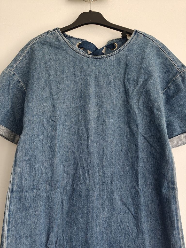 Blugi XS mom fit, blugi slim fit, rochiță de blugi