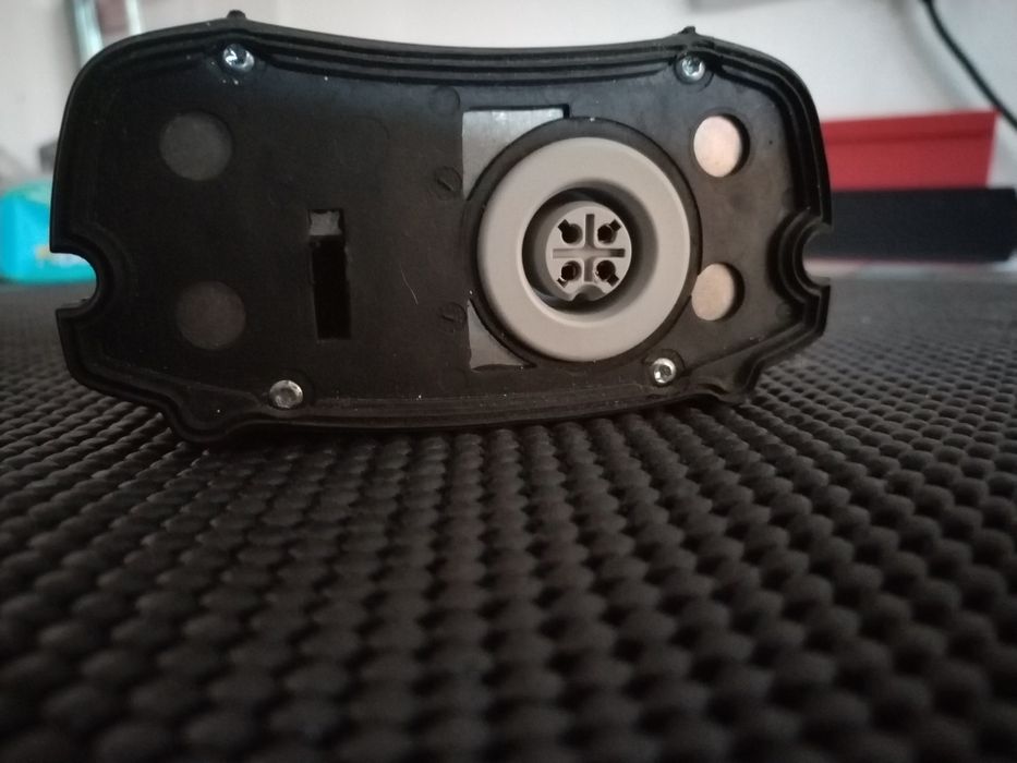 Vand baterie pentru bicicleta electrica marca gazele 36 v 9 ah