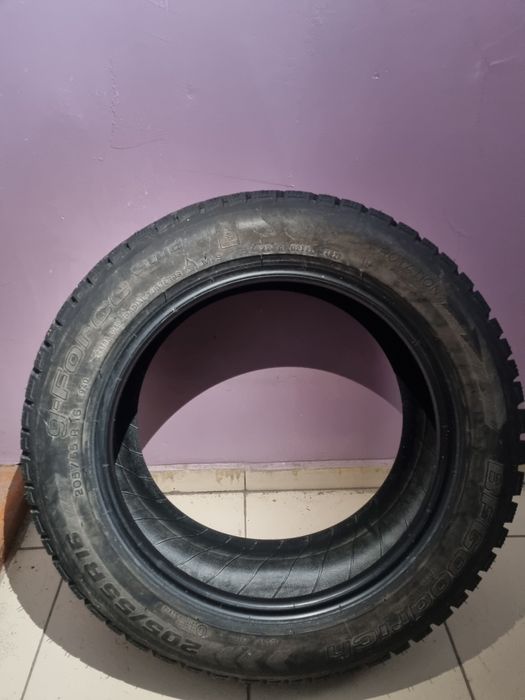 Продажа зимних шин.