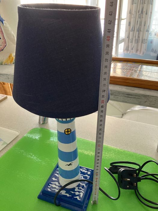 Нощна / настолна лампа