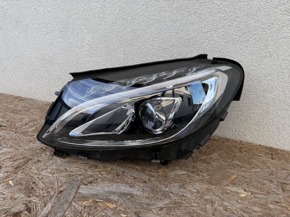 Far stanga Mercedes C Class W205 LED High Performance Original