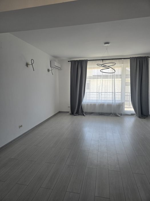Inchiriere Apartament 3 camere Corbeanca