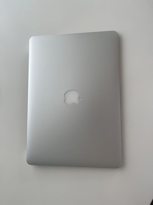 Ноутбук Apple MacBook Air 13