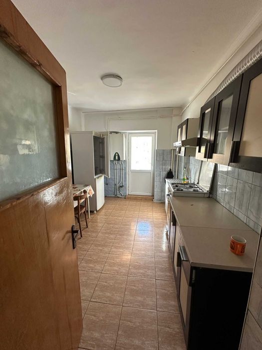 Pers Fizica vand apartament 3 camere in Alexandru- Pasaj Octav Bancila