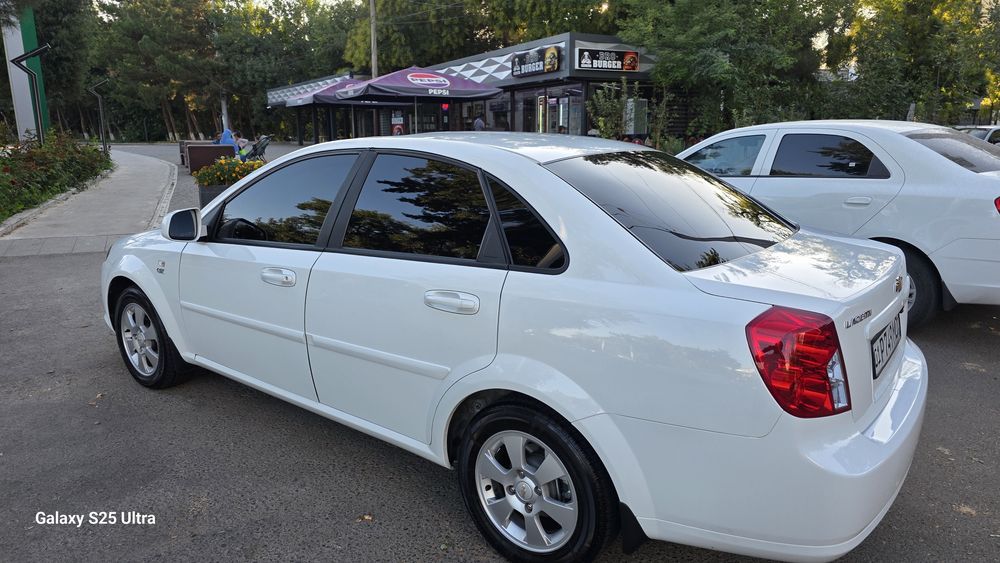 Сотилади жентра 2024.г  тоза узимни мошинам