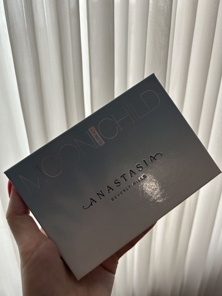 Anastasia Beverly Hills - Moonchild glow kit