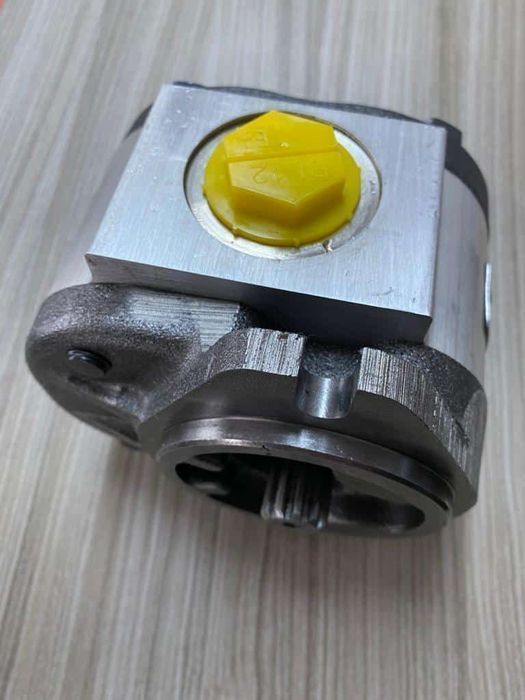 pompa hidraulica buldoexcavator jcb 1cx