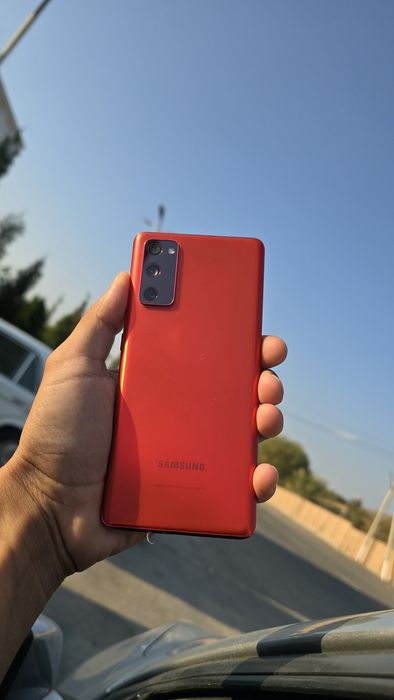 Samasung Galaxy s20 fe
