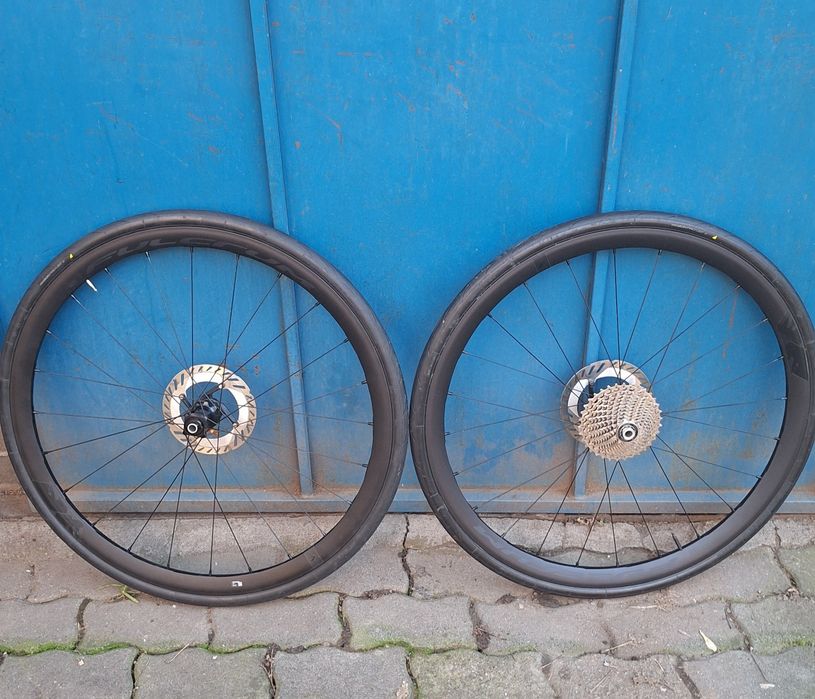 Roti cursiera Fulcrum Racing 400 disc