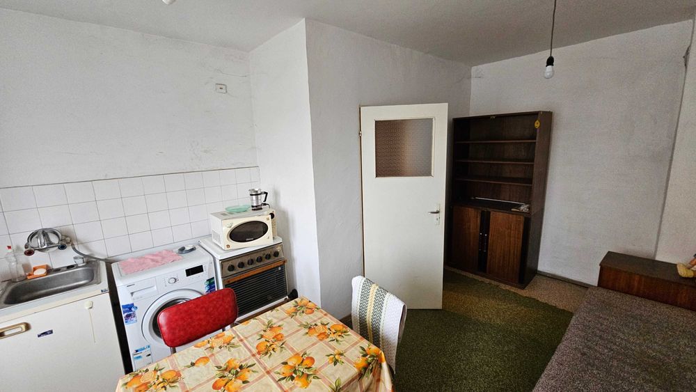 Продава се Двустаен апартамент в Разград, Освобождение - 81 кв.м за 1196 €/кв.м - Снимка #5