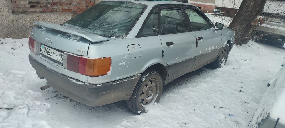 Продам Ауди 80 б3