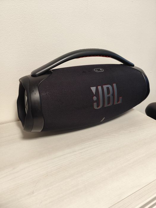 Boxă portabilă jbl boombox 3