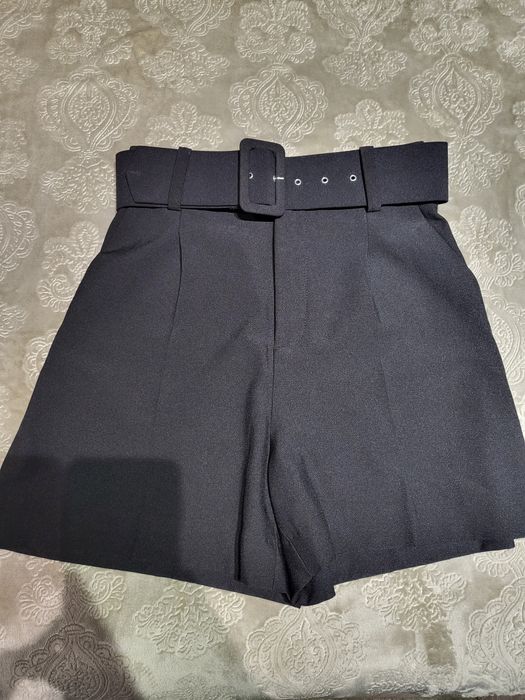 Дрехи Zara Зара нови