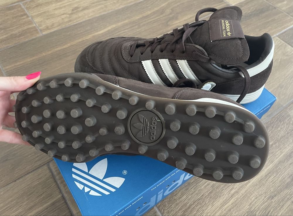 Футболни стоножки Adidas Mundial Rs 42 2/3