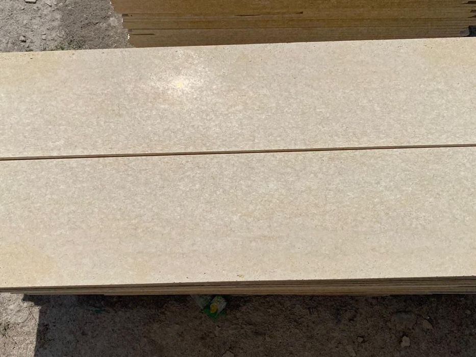 Срочно травертин тош сотилади (киргизистон) 
Эни 40 
Узунлиги произвол