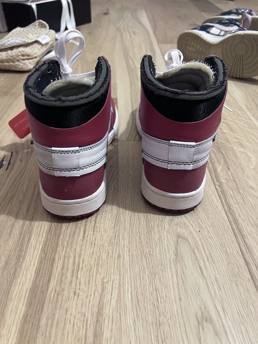 Jordan 1 Chicago x Off-White: The Ten 41