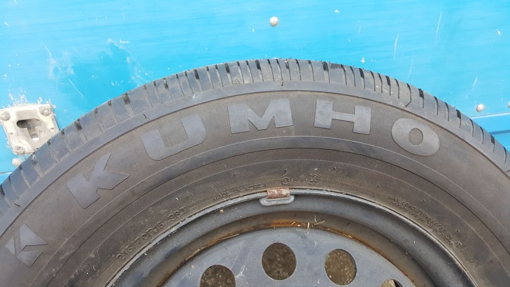 Нова джанта и нова гума 15 за хюндай