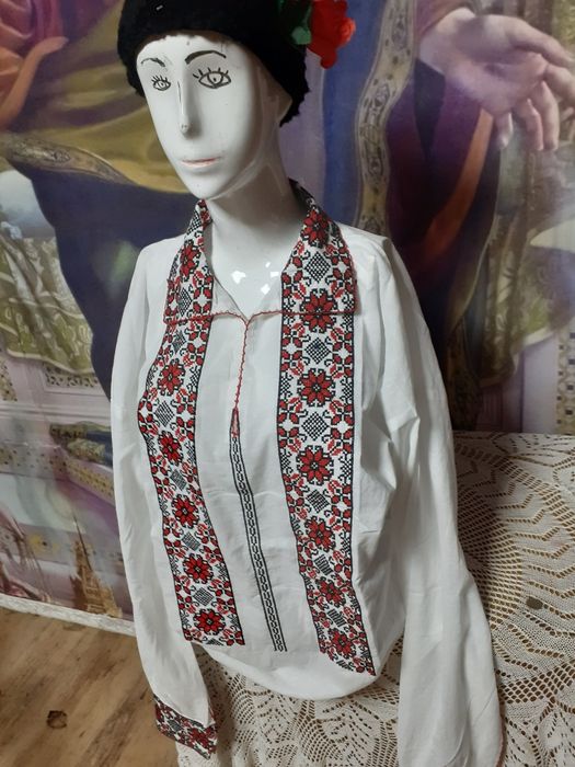 Риза  нашивана  мъжка  Риза с потури и..пищови