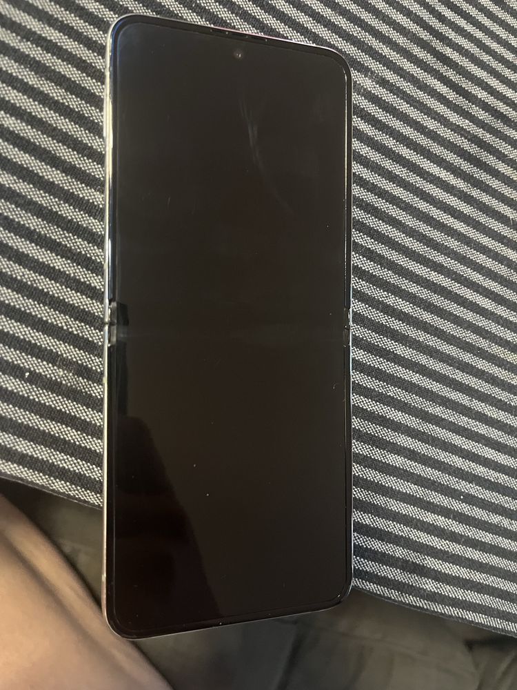 Samsung Z flip 5