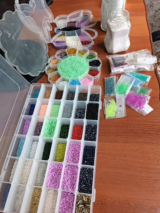 Все для бисераплитения