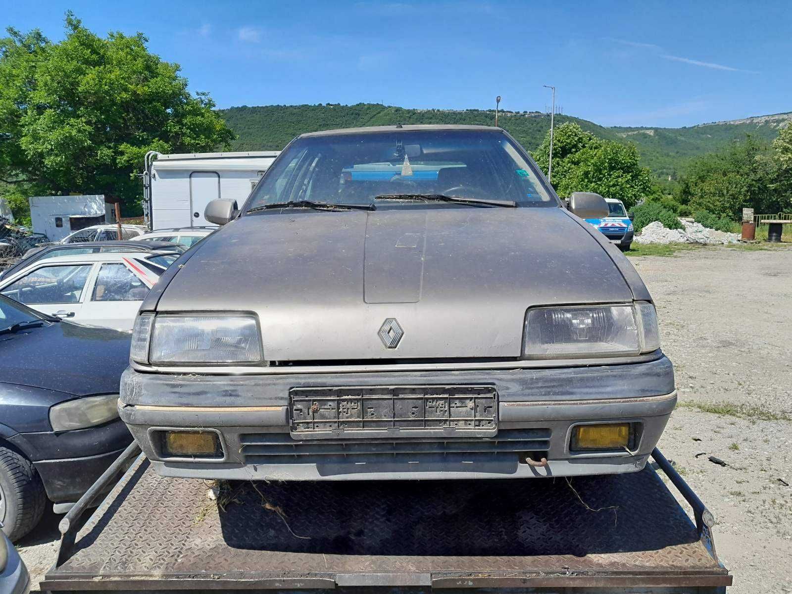 Renault 19, 1,7 mi, 92 г на части