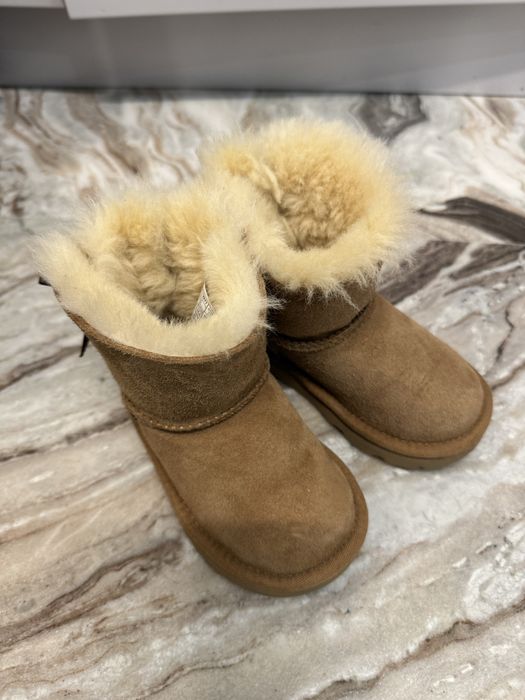 Оригинальные детские UGG размер 23.5